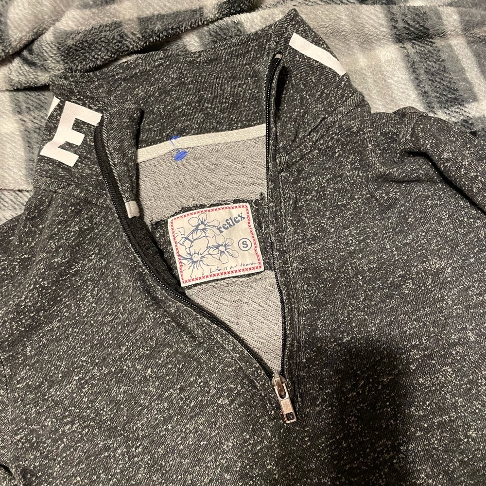 Women pull over jacket - Picture 2 of 3
